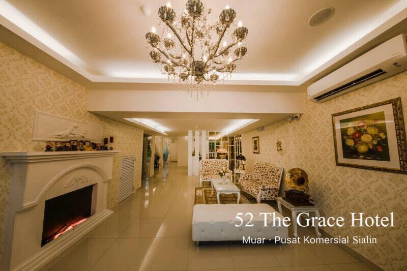 52 The Grace Hotel Muar Bagian luar foto